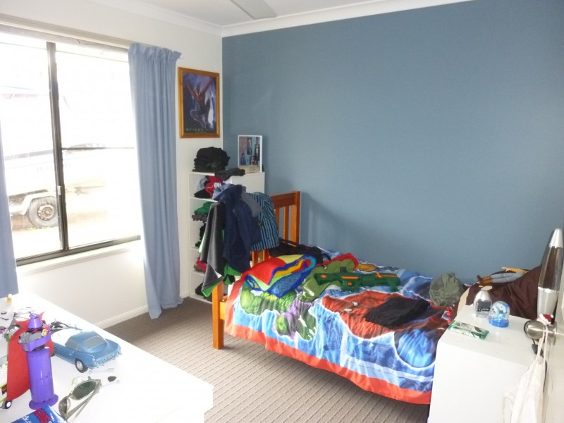 26 PIONEER AVENUE, Childers QLD 4660