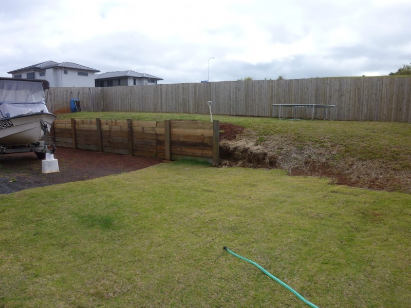 26 PIONEER AVENUE, Childers QLD 4660
