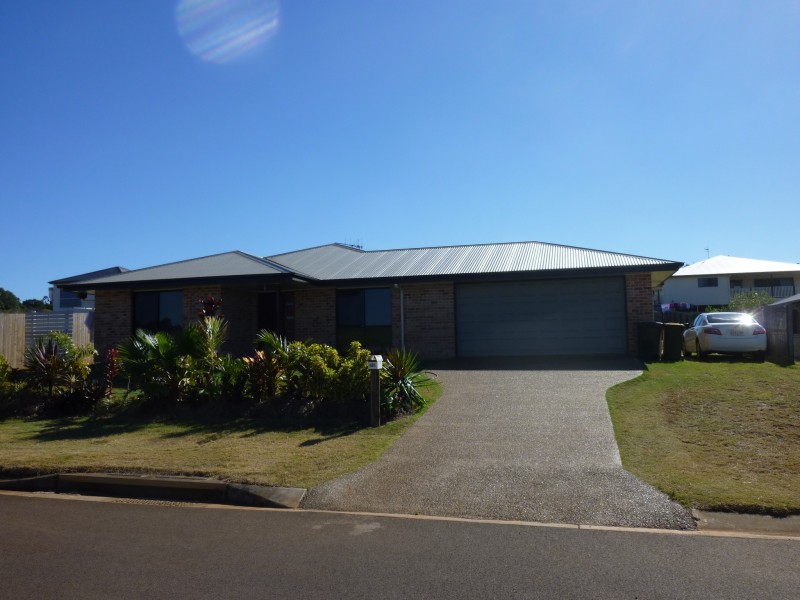 26 PIONEER AVENUE, Childers QLD 4660