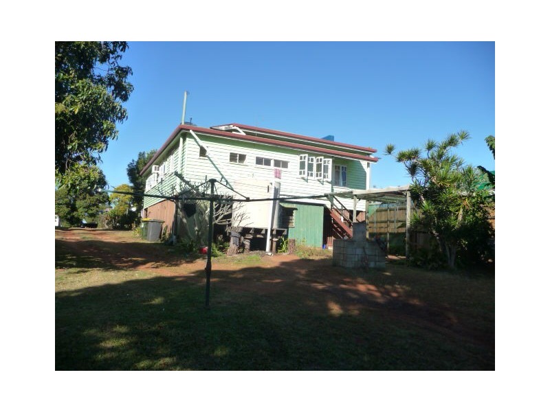 105 Churchill Street, Childers QLD 4660