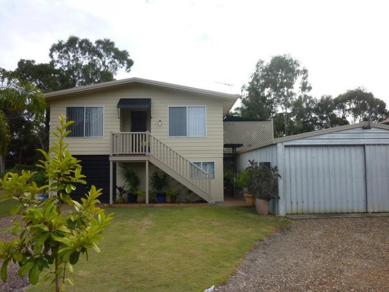 6 Charlton Street, Buxton QLD 4660