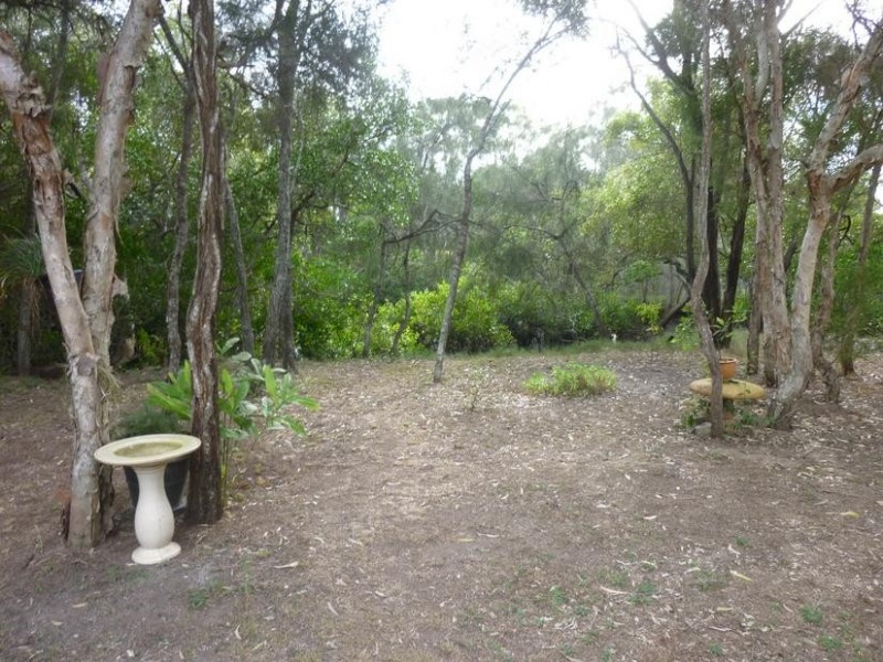 6 Charlton Street, Buxton QLD 4660