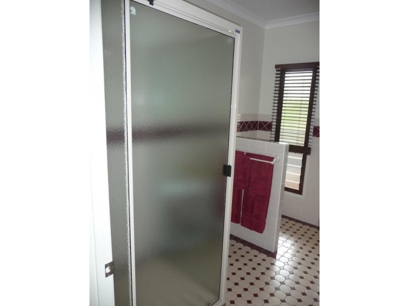 127 LYNWOOD ROAD, North Isis QLD 4660