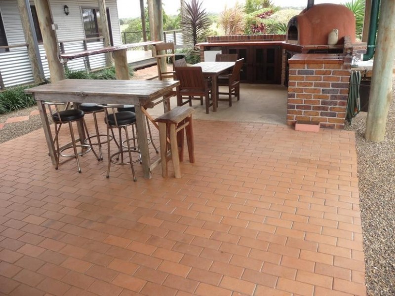127 LYNWOOD ROAD, North Isis QLD 4660