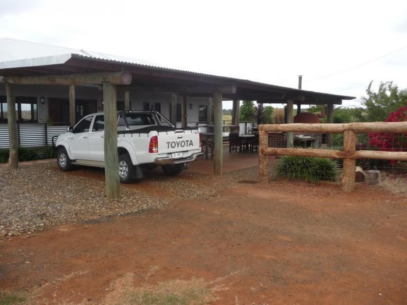 127 LYNWOOD ROAD, North Isis QLD 4660