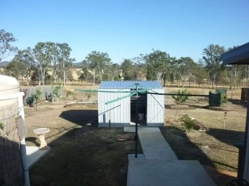 6 HORTON STREET, Biggenden QLD 4621