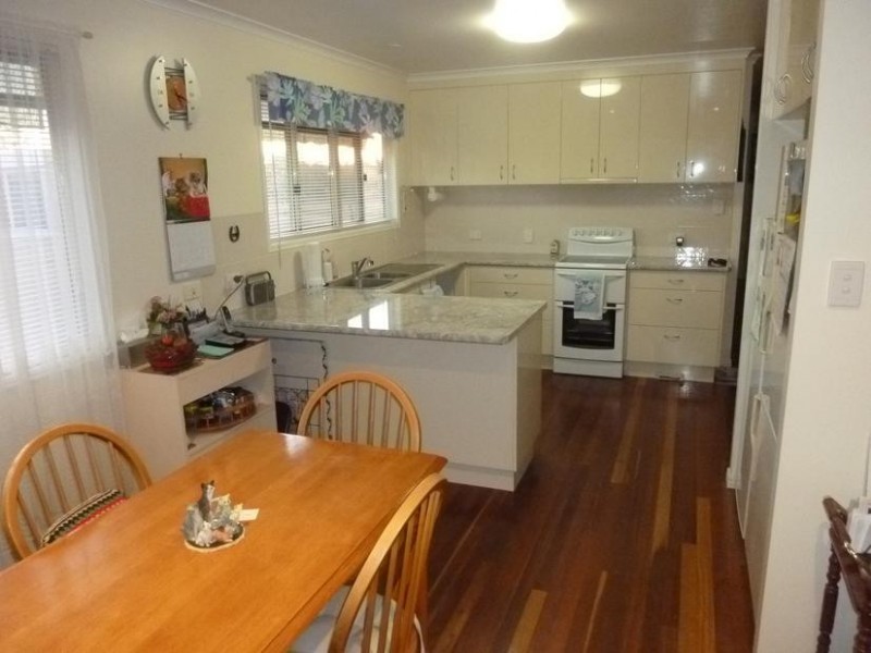 12 KIMBER STREET, Biggenden QLD 4621