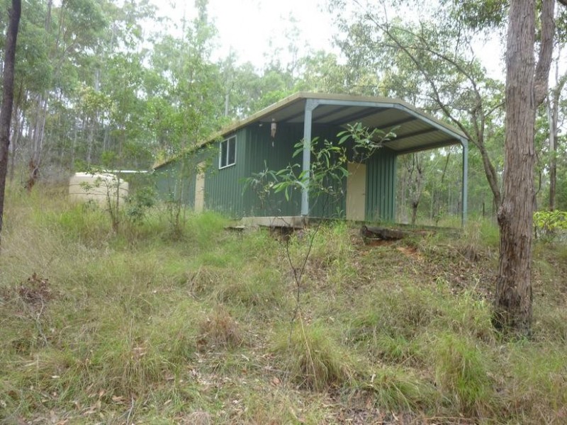 39 NORTH SOUTH ROAD, Apple Tree Creek QLD 4660