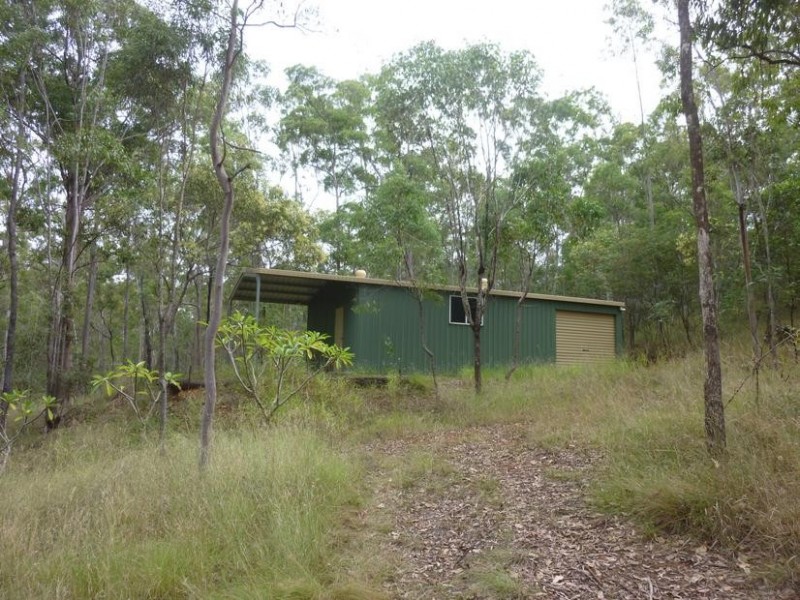 39 NORTH SOUTH ROAD, Apple Tree Creek QLD 4660
