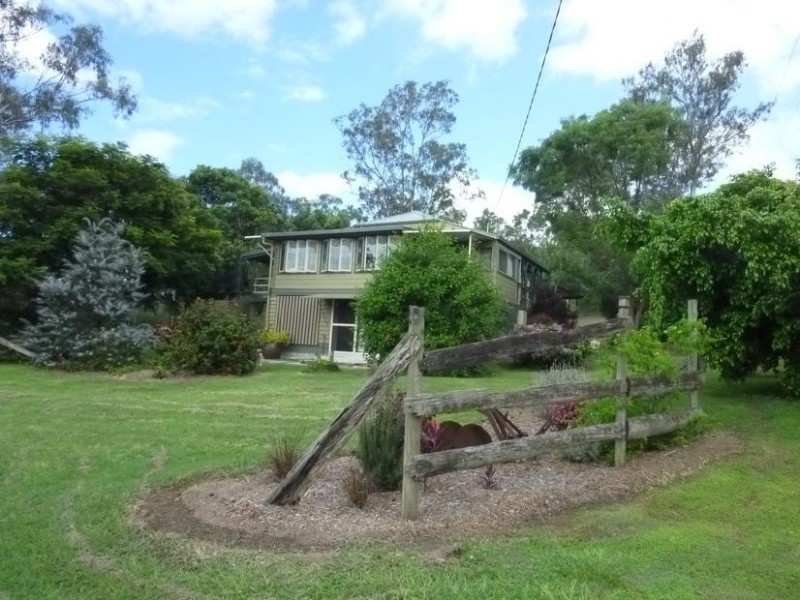 11 SPENCER STREET, Apple Tree Creek QLD 4660