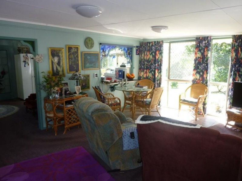11 SPENCER STREET, Apple Tree Creek QLD 4660