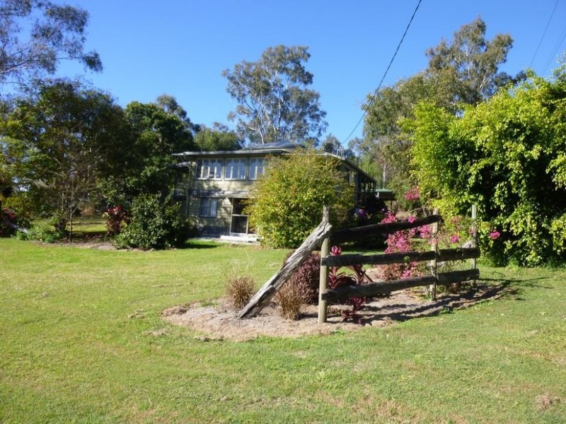 11 SPENCER STREET, Apple Tree Creek QLD 4660