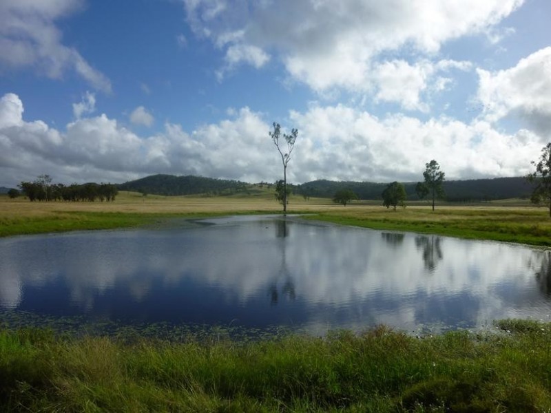 ISIS HIGHWAY, Coalstoun Lakes QLD 4621