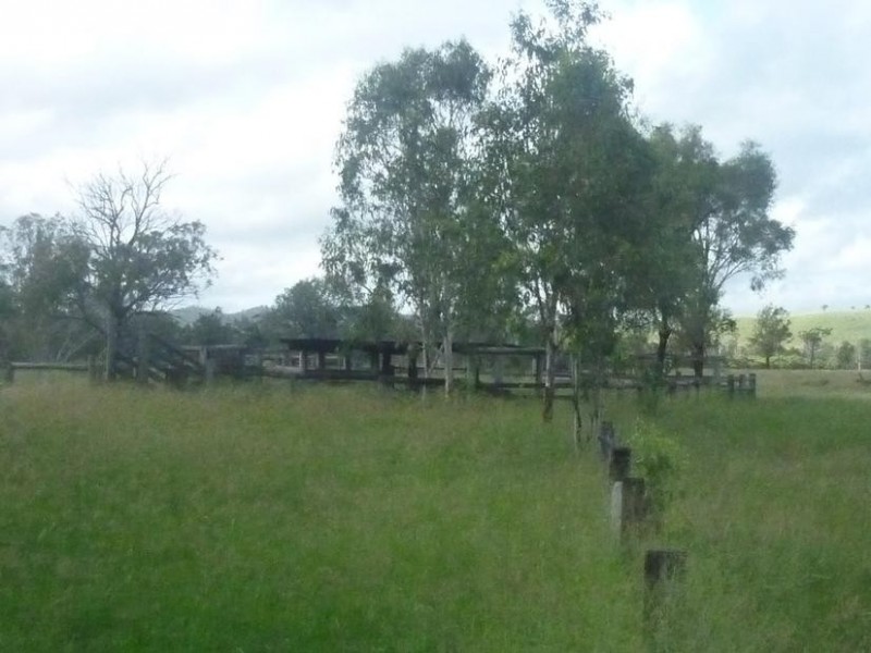 ISIS HIGHWAY, Coalstoun Lakes QLD 4621