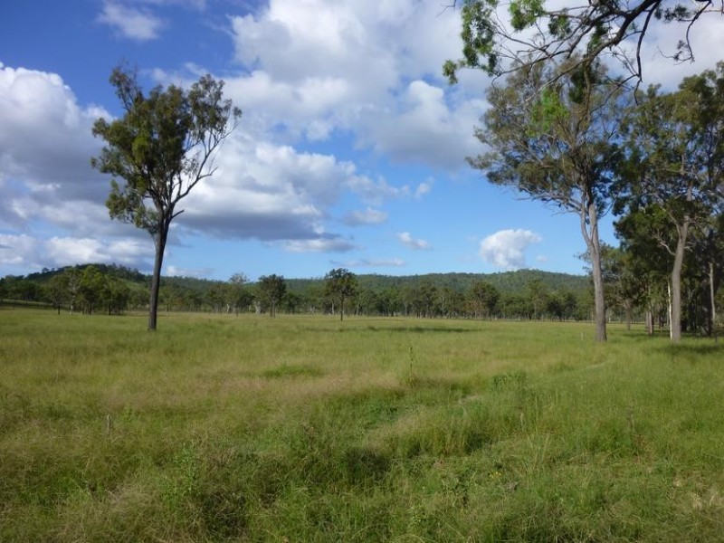 ISIS HIGHWAY, Coalstoun Lakes QLD 4621