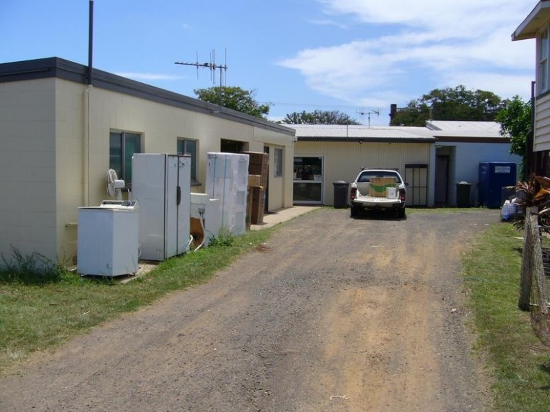 128 CHURCHILL STREET, Childers QLD 4660