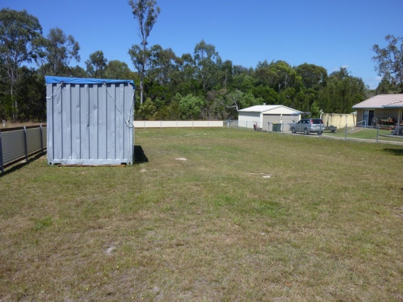 11 Hull Street, Buxton QLD 4660