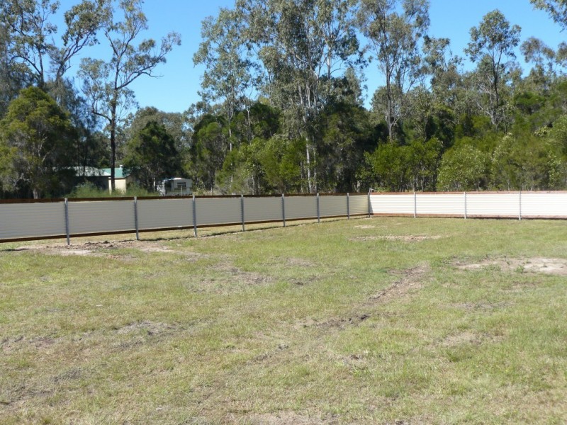 11 Hull Street, Buxton QLD 4660