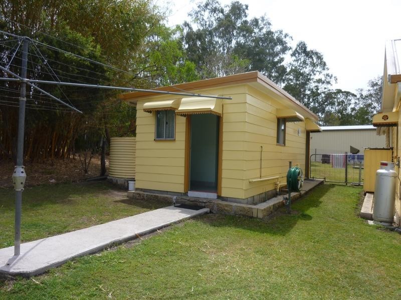35 TYNDALL STREET, Apple Tree Creek QLD 4660