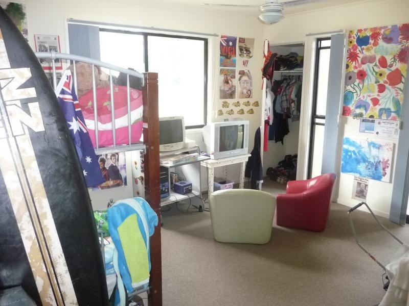 78 AERODROME ROAD, South Isis QLD 4660
