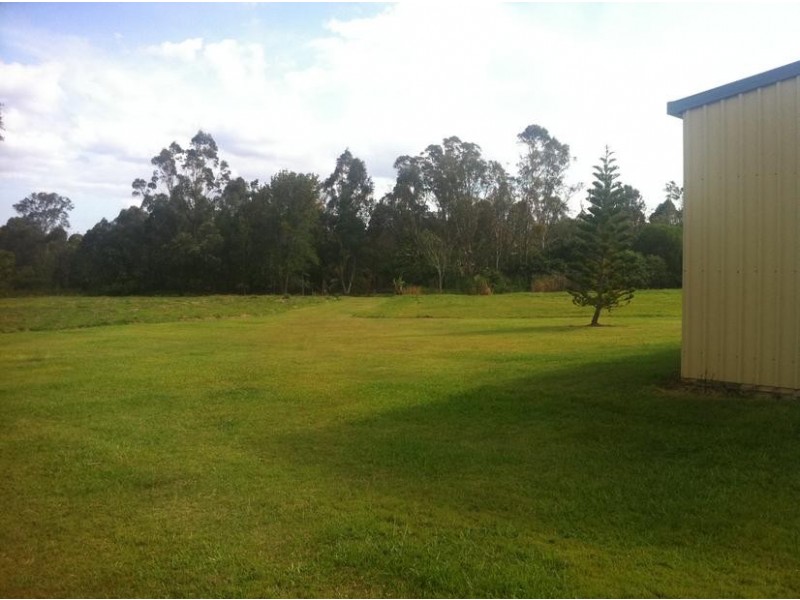 188 North Isis Road, Childers QLD 4660