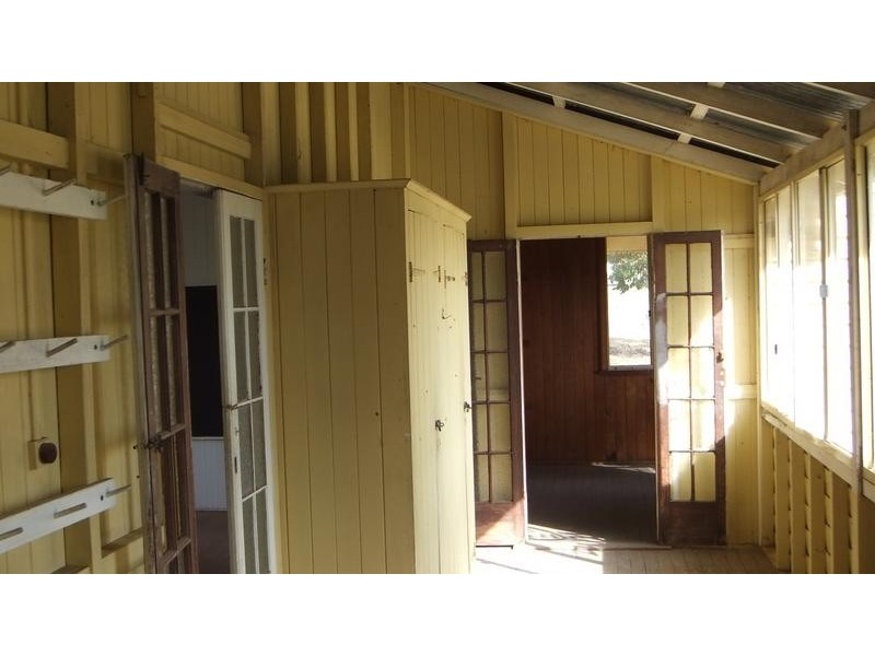 1 FREDERICK STREET, Biggenden QLD 4621