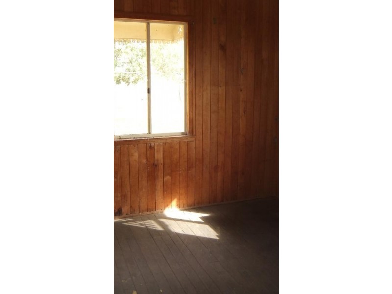 1 FREDERICK STREET, Biggenden QLD 4621