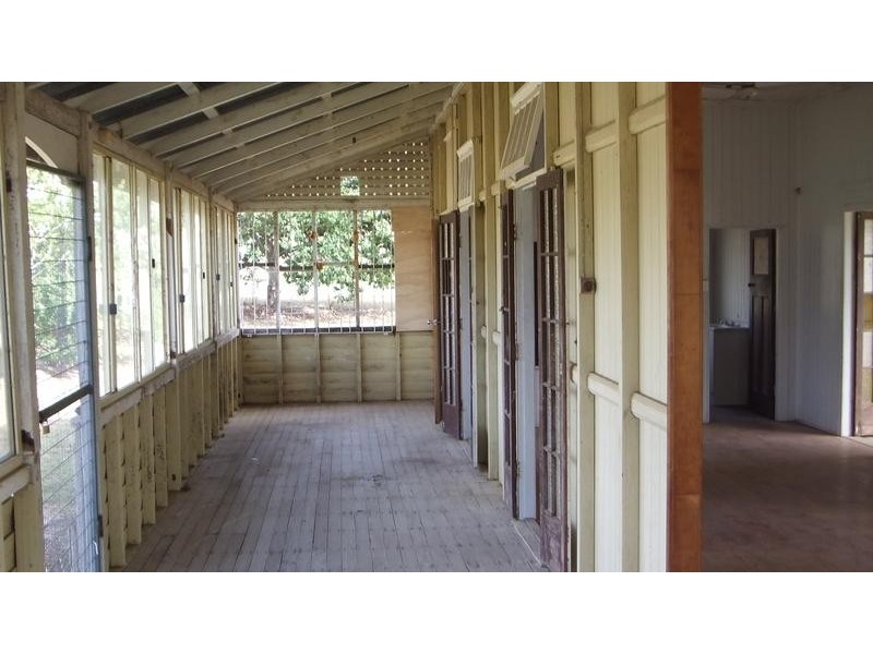 1 FREDERICK STREET, Biggenden QLD 4621