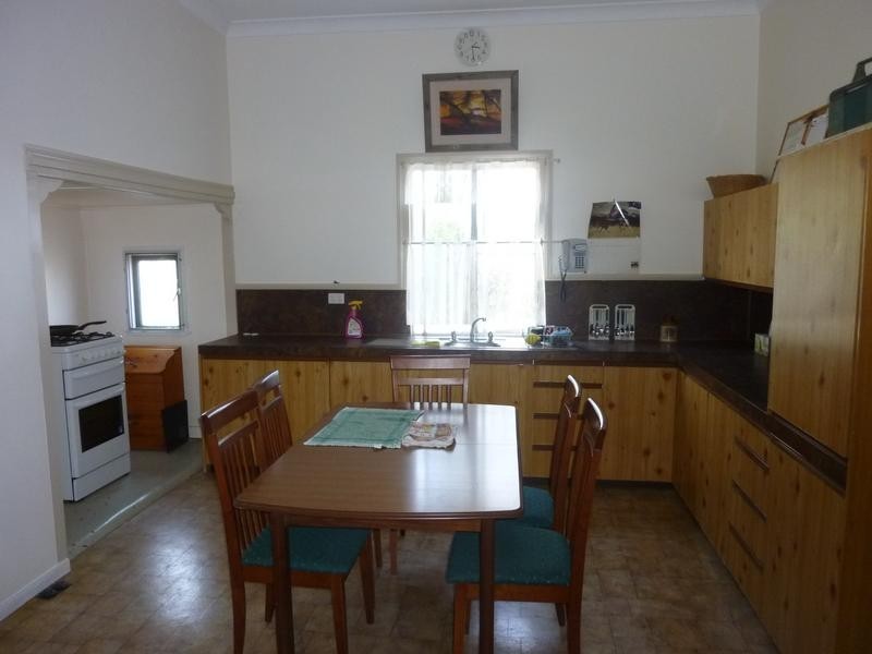 86 REDRIDGE CRESCENT, Redridge QLD 4660