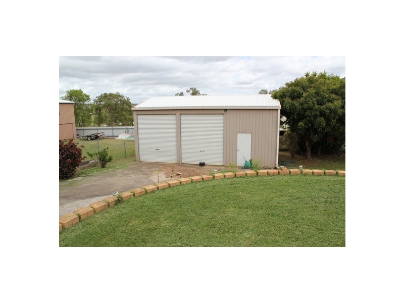 80 Fielding Street, Gayndah QLD 4625