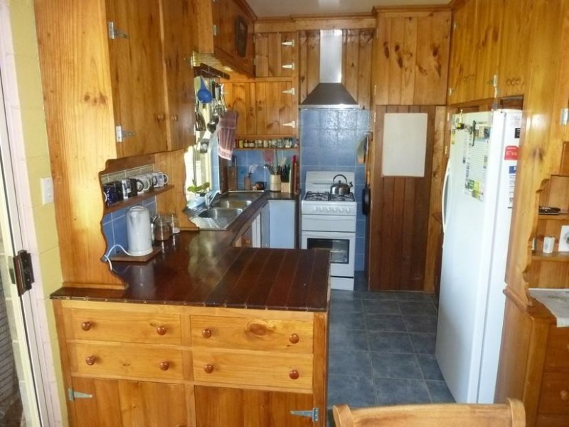 128 WOOWOONGA HALL ROAD, Woowoonga QLD 4621