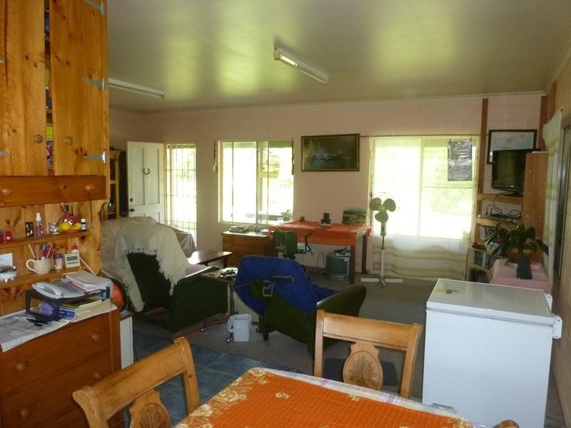 128 WOOWOONGA HALL ROAD, Woowoonga QLD 4621