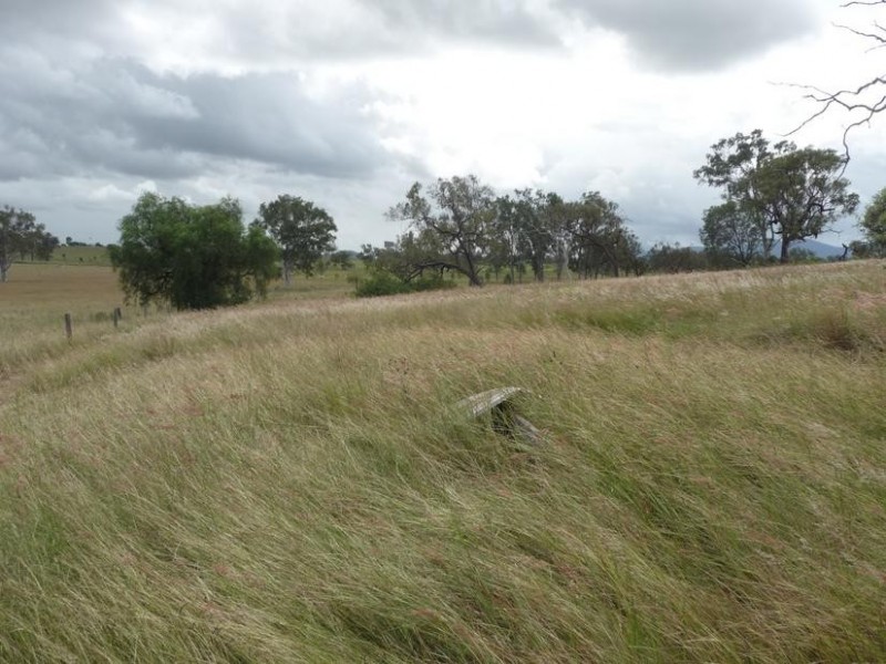 64 BLUFF VIEW ROAD, Biggenden QLD 4621