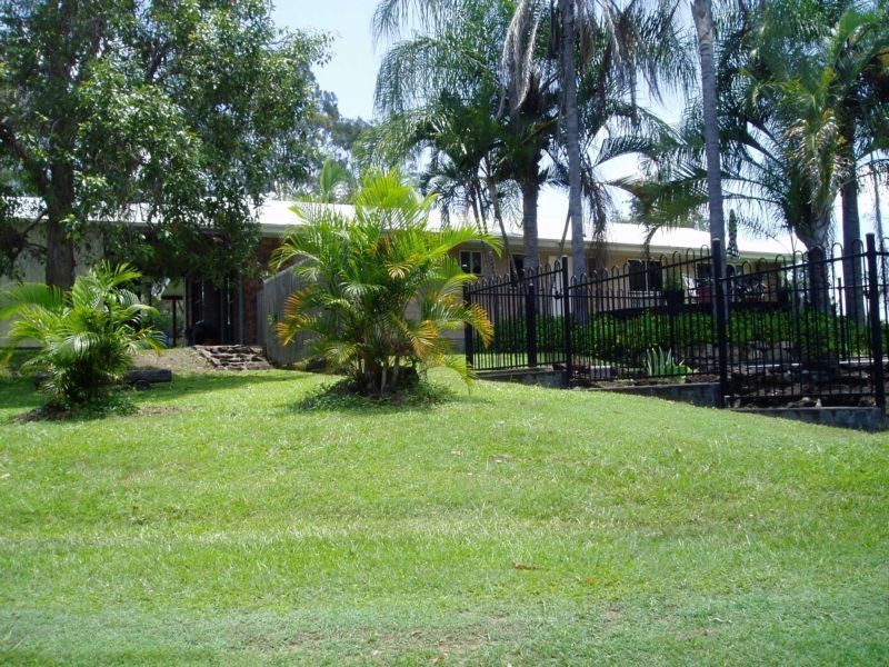 12 TYNDALL STREET, Apple Tree Creek QLD 4660