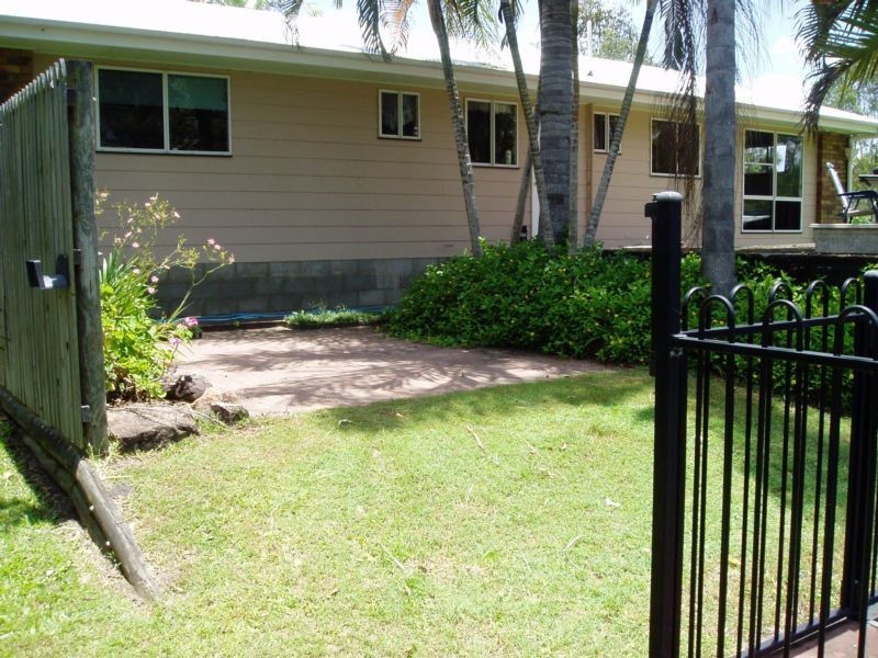 12 TYNDALL STREET, Apple Tree Creek QLD 4660