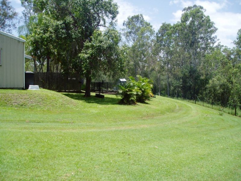12 TYNDALL STREET, Apple Tree Creek QLD 4660