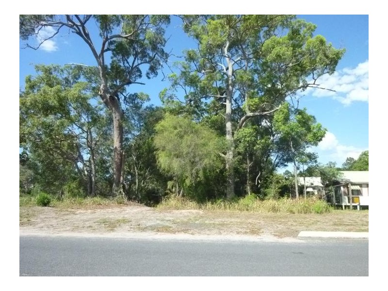 46 ACACIA STREET, Woodgate QLD 4660