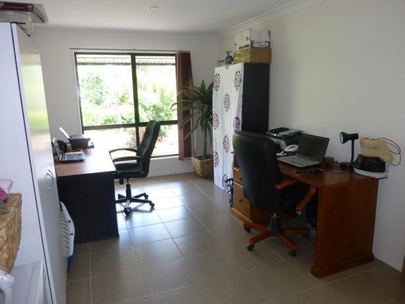 11 MELELEUCA COURT, Redridge QLD 4660