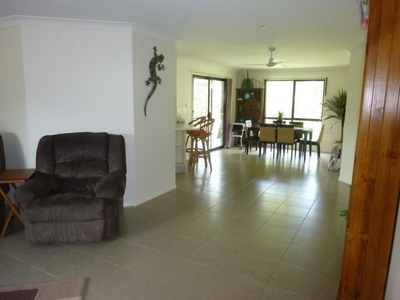 11 MELELEUCA COURT, Redridge QLD 4660