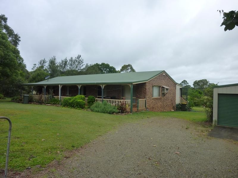 128 Thompson Road, Childers QLD 4660