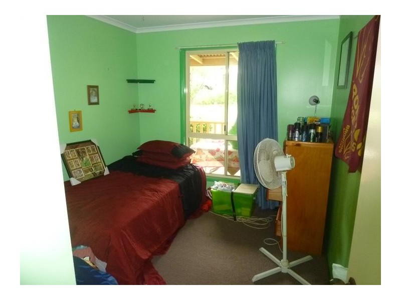 128 Thompson Road, Childers QLD 4660