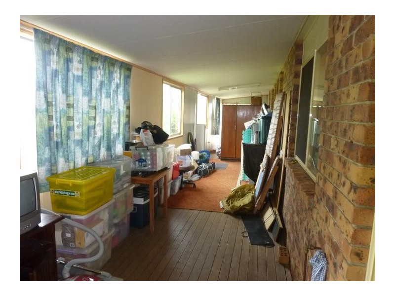 128 Thompson Road, Childers QLD 4660