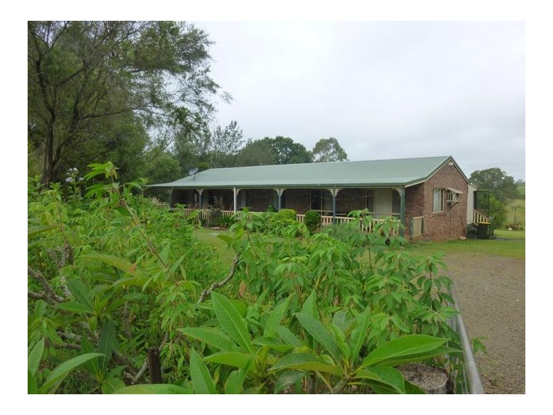 128 Thompson Road, Childers QLD 4660
