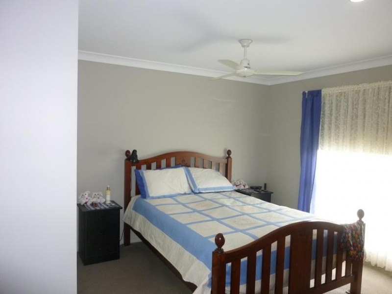 10 Canecutter Court,, Childers QLD 4660