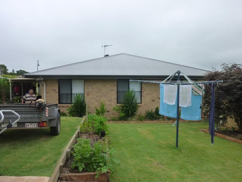 10 Canecutter Court,, Childers QLD 4660