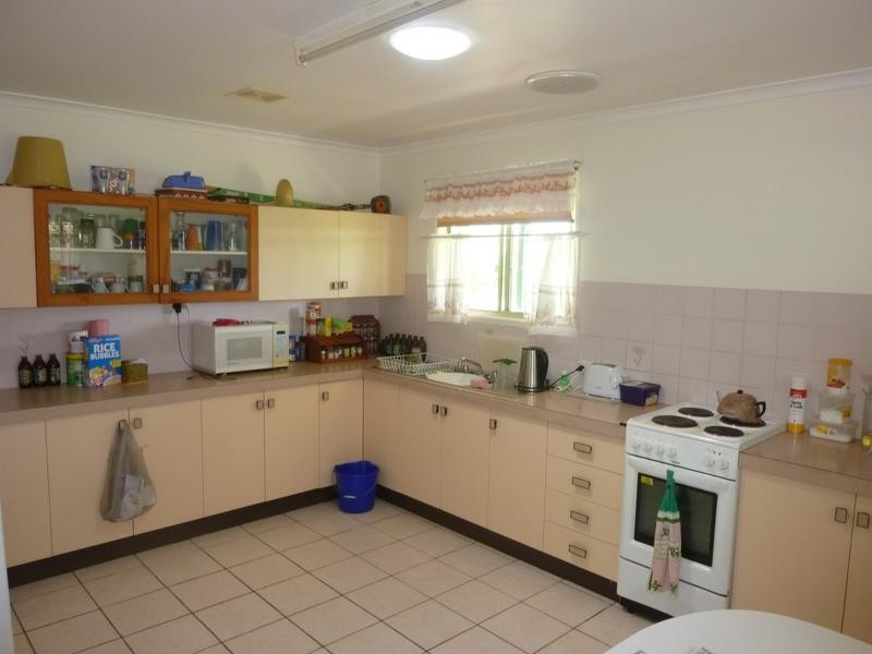 90 NISSENS LANE, Childers QLD 4660