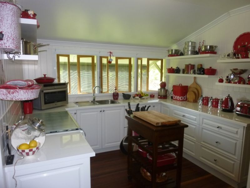 149 Thompson Road, Childers QLD 4660