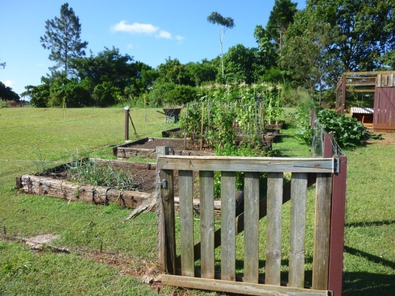 149 Thompson Road, Childers QLD 4660