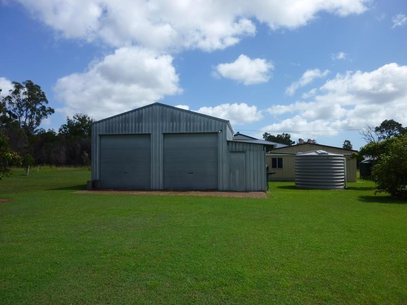 24 Steley Street, Buxton QLD 4660