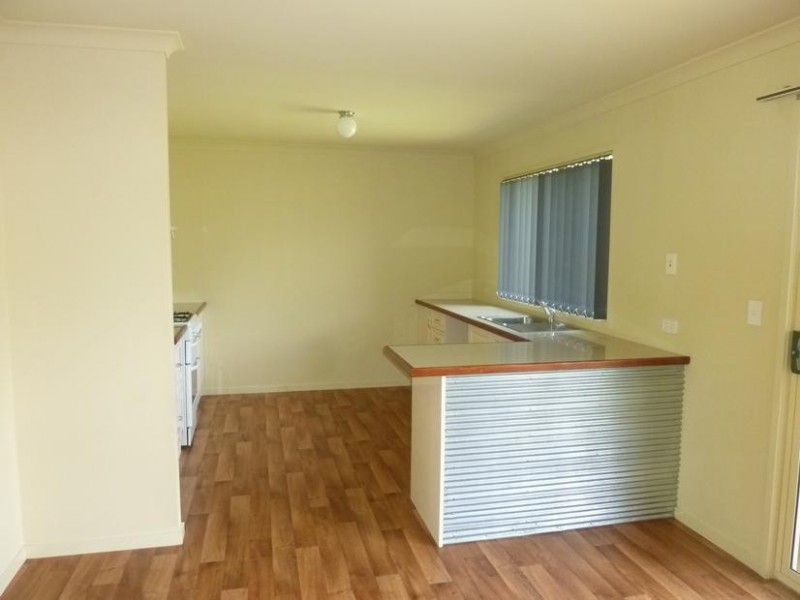 10 Wallace Street, Apple Tree Creek QLD 4660